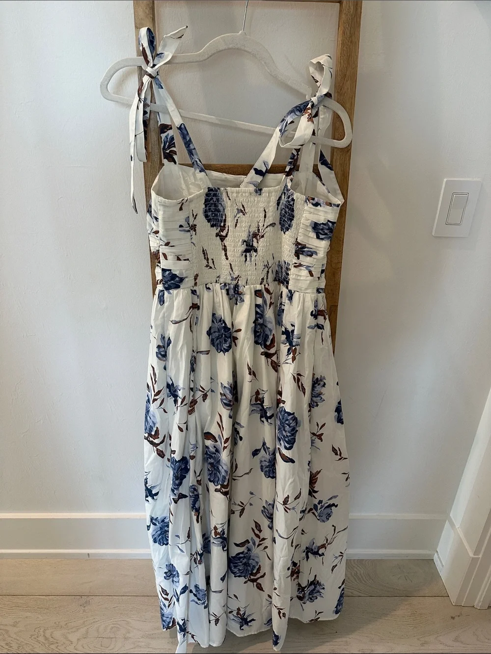 Abercrombie & Fitch White Maxi Dress with Blue and Brown Floral Print